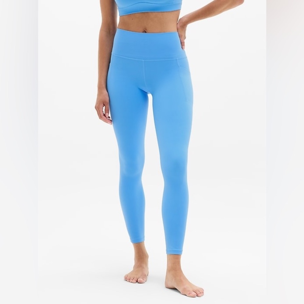 ATHLETA Salutation Stash High Rise 7/8 Legging cornflower